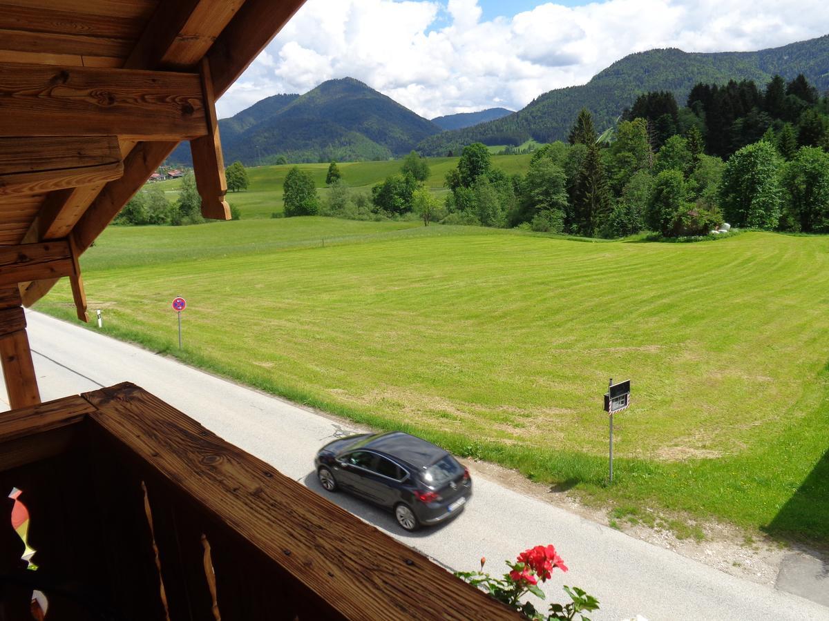 Gaestehaus Eschenhof Reit im Winkl Bagian luar foto